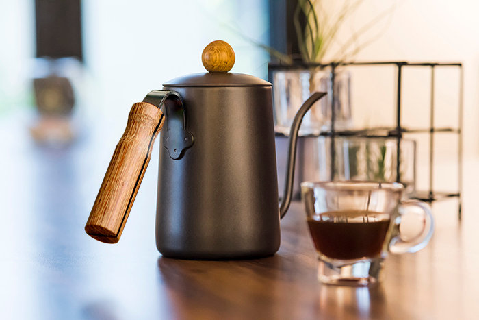 A -IDIO | Stylish Kettle w/ Temperature 600ml Black
