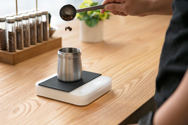 Acaia Pearl White 2021 Model