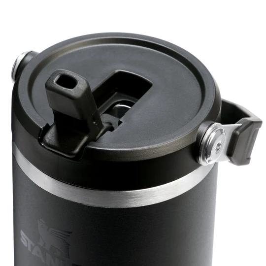 Stanley | The IceFlow Flip Straw Tumbler 890ML- Black 2.0