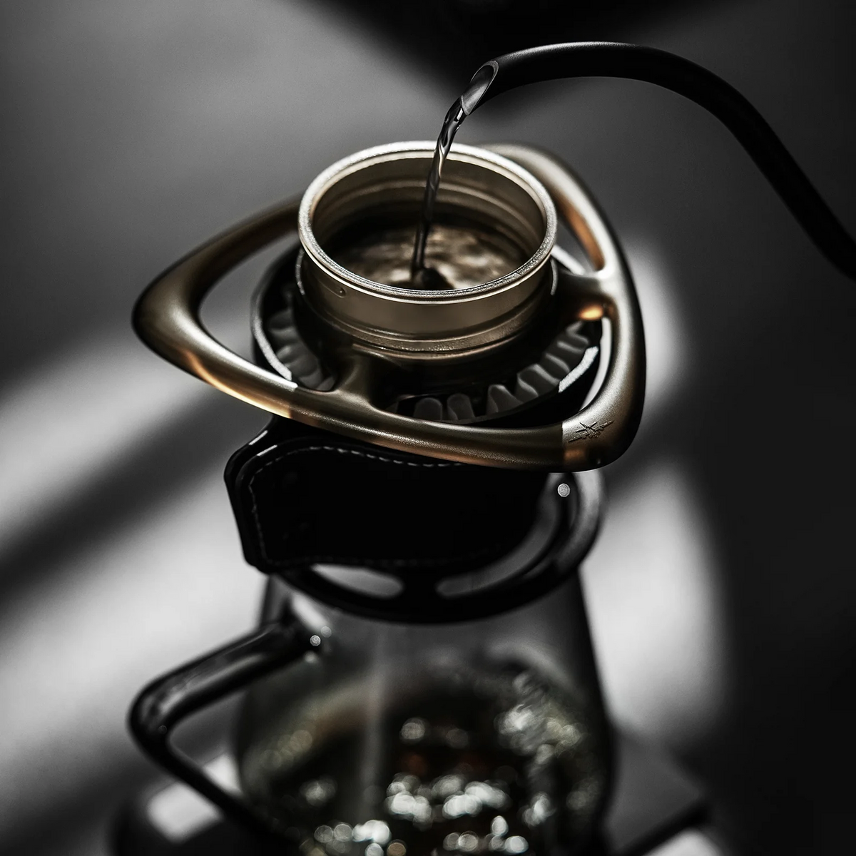 MHW Rain Coffee Splitter - Black